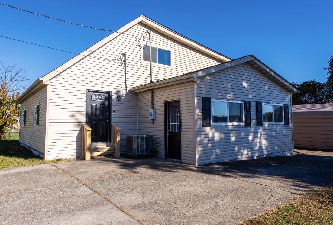 Exterior of Serenity Haven for Her in Jeffersonville